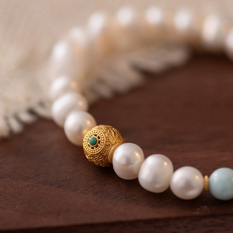 s926-10.jpg Natural Pearl Bracelet with Sea-Patterned Stone - Image 9