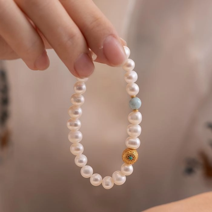 s926-5.jpg Natural Pearl Bracelet with Sea-Patterned Stone - Image 5